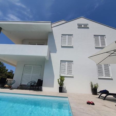 Haus Dalmatia With Heated Pool Daire Bibinje Dış mekan fotoğraf