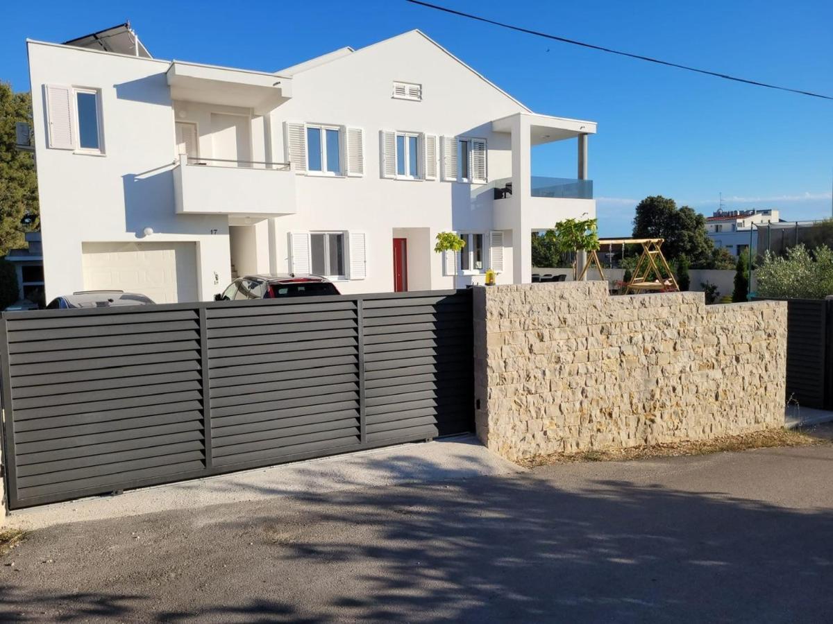Haus Dalmatia With Heated Pool Daire Bibinje Dış mekan fotoğraf