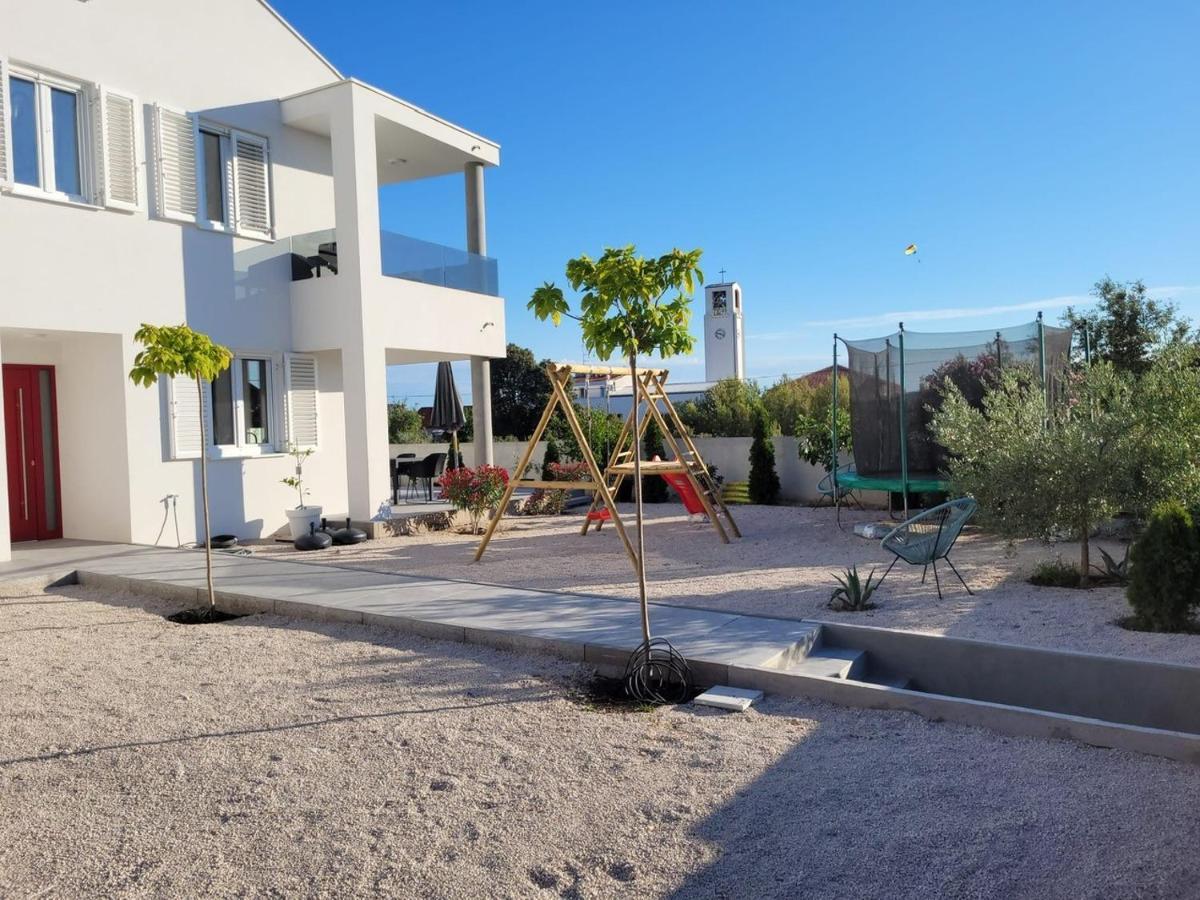 Haus Dalmatia With Heated Pool Daire Bibinje Dış mekan fotoğraf