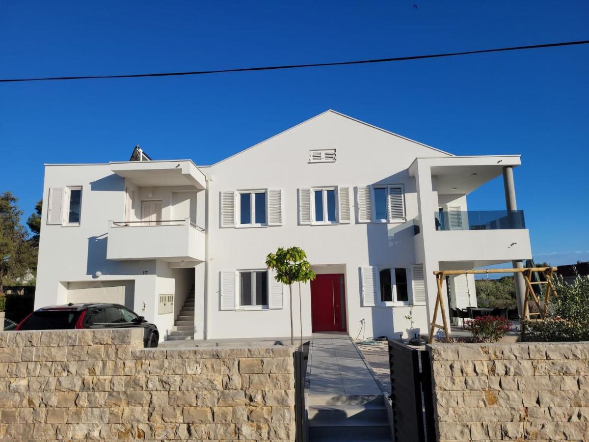 Haus Dalmatia With Heated Pool Daire Bibinje Dış mekan fotoğraf