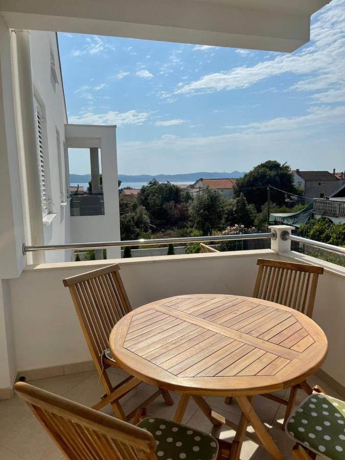 Haus Dalmatia With Heated Pool Daire Bibinje Dış mekan fotoğraf