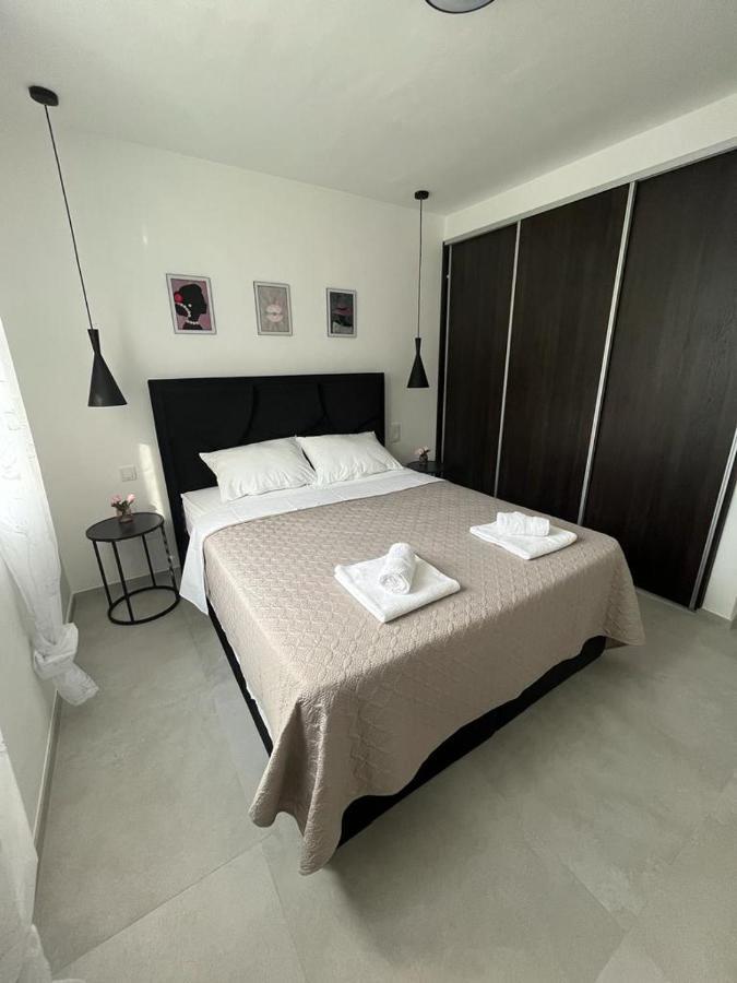 Haus Dalmatia With Heated Pool Daire Bibinje Dış mekan fotoğraf