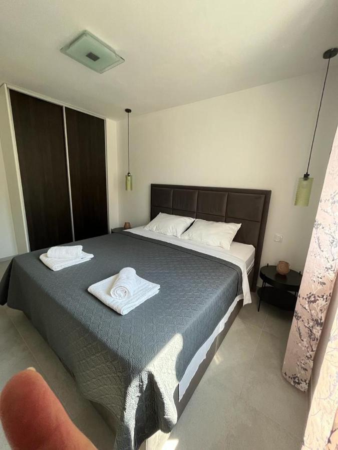 Haus Dalmatia With Heated Pool Daire Bibinje Dış mekan fotoğraf