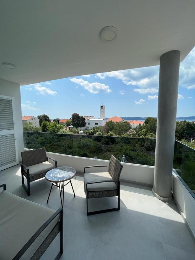 Haus Dalmatia With Heated Pool Daire Bibinje Dış mekan fotoğraf